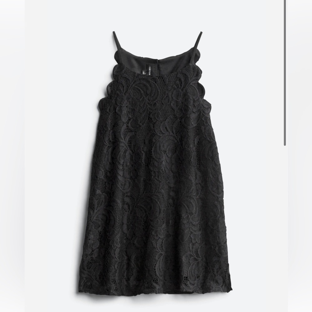 Fortune & Ivy Black Lace Sleeveless Top (S)